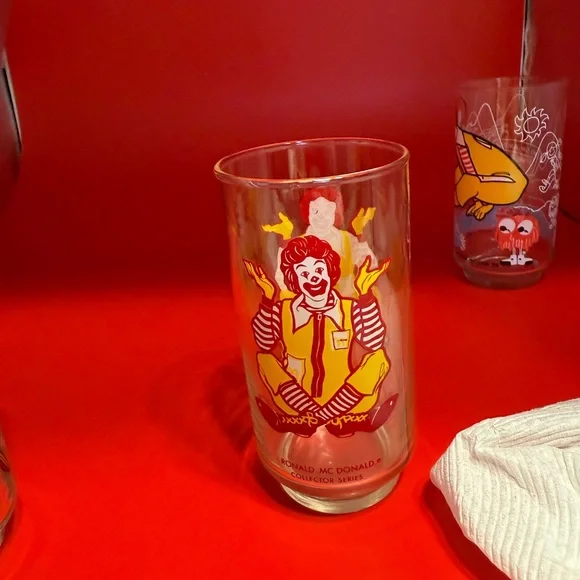 American Vintage Character Glass Set - Multicolor McDonald’s - Picture 8 of 13